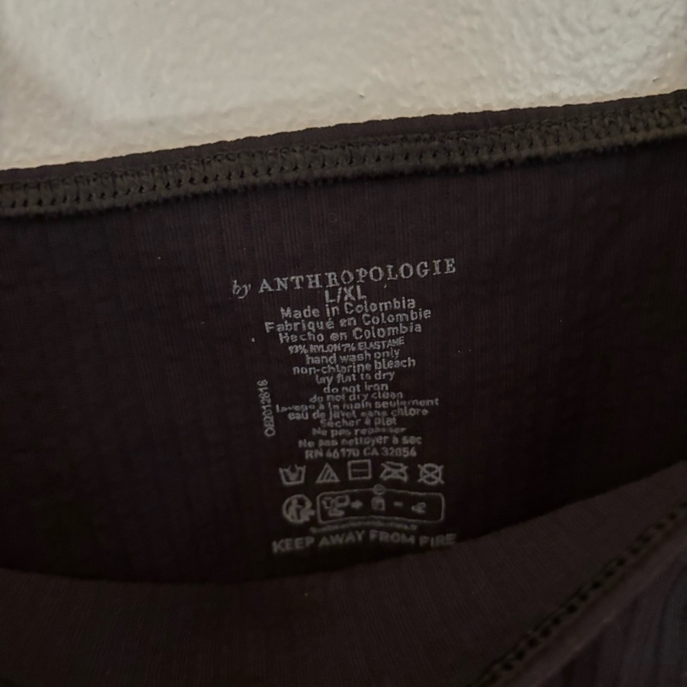 Anthropologie | Size L | Ribbed Cropped Long Sleeve Top - Picture 2 of 7